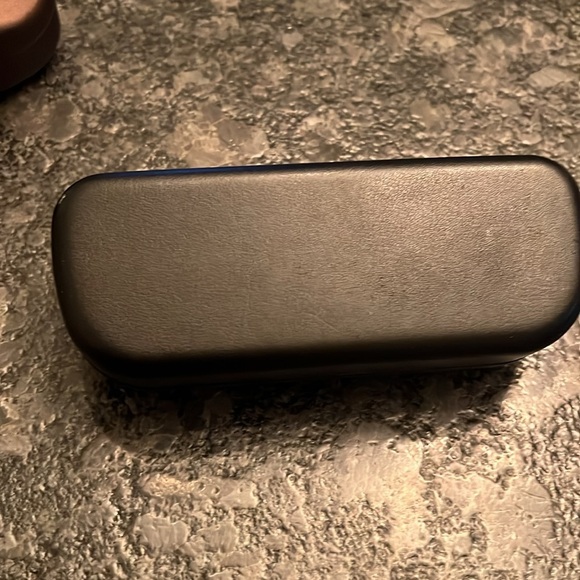 Dolce & Gabbana Hardshell Sunglasses Case - Picture 5 of 5